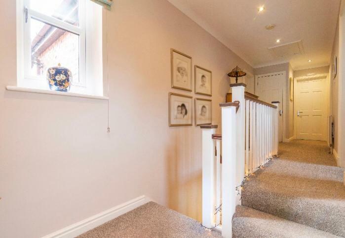 Wilmslow Airbnb Exterior photo